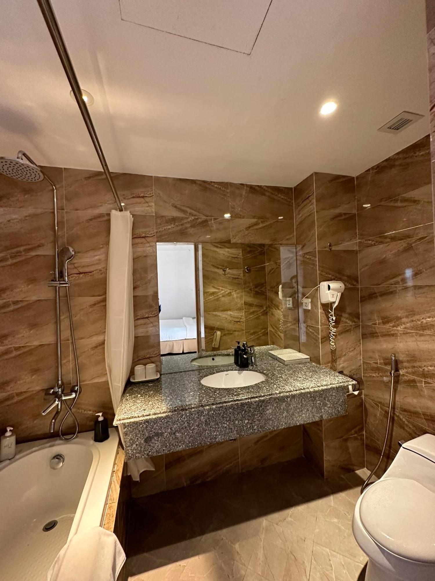 Sky Gem Hotel Sora Bandar Ho Chi Minh Luaran gambar