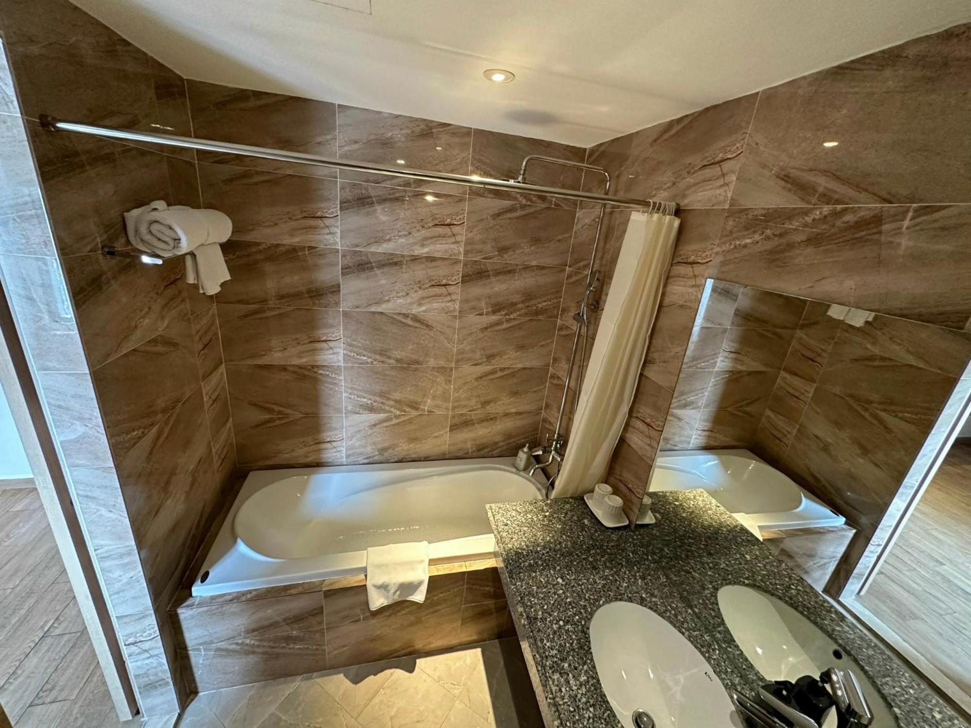 Sky Gem Hotel Sora Bandar Ho Chi Minh Luaran gambar